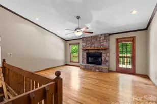 11 Robin Ln, Weaverville, NC 28787 - Photo 5