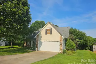 3136 Blueberry Dr, Monroe, NC 28110 - Photo 3