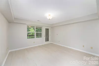409 Carlyle Way, Asheville, NC 28803 - Photo 7