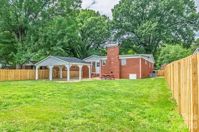 1434 Waddell Street, Charlotte, NC 28216 - Photo 39