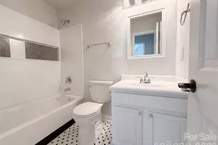 4024 Fifendrum Ln, Charlotte, NC 28216 - Photo 19