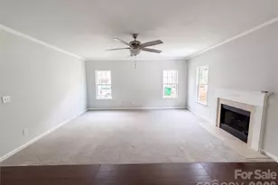 4024 Fifendrum Ln, Charlotte, NC 28216 - Photo 3