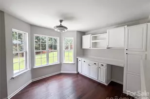 4024 Fifendrum Ln, Charlotte, NC 28216 - Photo 7