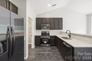 13409 Planters Walk Dr, Charlotte, NC 28278 - Photo 13
