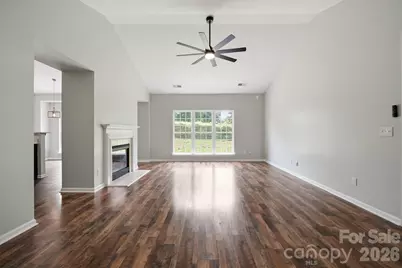 13409 Planters Walk Drive, Charlotte, NC 28278 - Photo 9