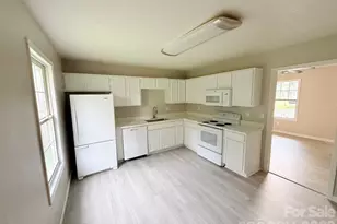 2200 Brookside Ave, Kannapolis, NC 28081 - Photo 11