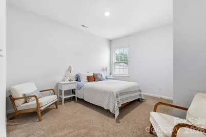 8022 Rowling Drive, Charlotte, NC 28215 - Photo 15