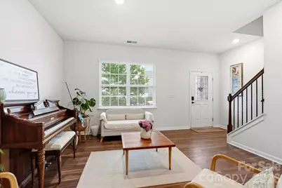 8022 Rowling Drive, Charlotte, NC 28215 - Photo 5