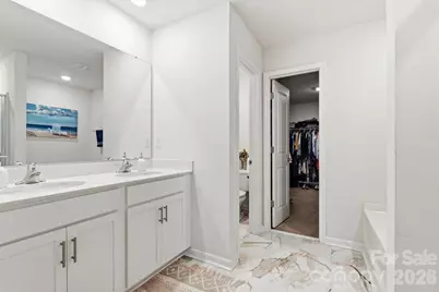 8022 Rowling Drive, Charlotte, NC 28215 - Photo 23