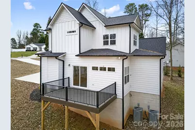 140 Meadowfall Lane, Troutman, NC 28166 - Photo 3