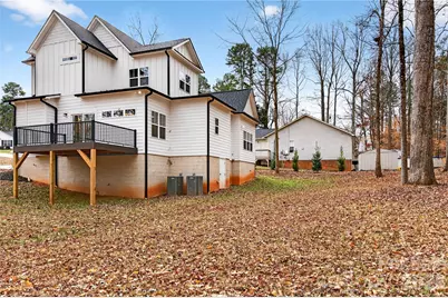 140 Meadowfall Lane, Troutman, NC 28166 - Photo 5