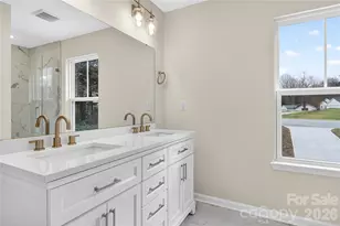 140 Meadowfall Ln, Troutman, NC 28166 - Photo 33