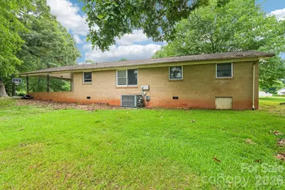 2130 23rd Street Place NE, Hickory, NC 28601 - Photo 35