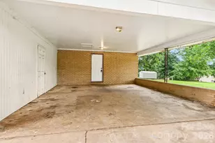 2130 23rd St Pl NE, Hickory, NC 28601 - Photo 31