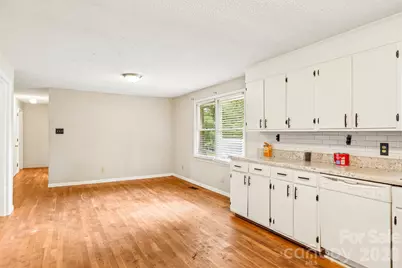 2130 23rd Street Place NE, Hickory, NC 28601 - Photo 13
