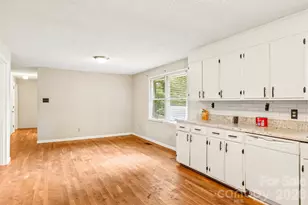 2130 23rd St Pl NE, Hickory, NC 28601 - Photo 13