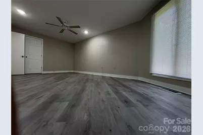 7825 Plott Road, Charlotte, NC 28215 - Photo 19