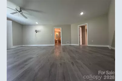 7825 Plott Road, Charlotte, NC 28215 - Photo 21