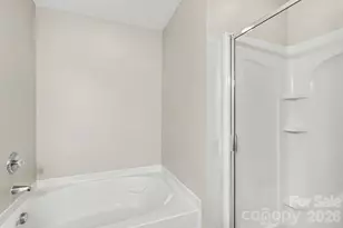 8120 Nikki Cole Dr, Charlotte, NC 28215 - Photo 15