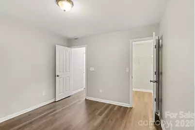 8120 Nikki Cole Drive, Charlotte, NC 28215 - Photo 17