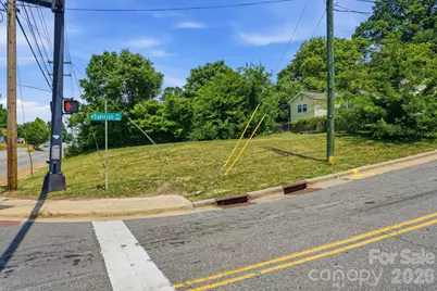 412 W Davidson Avenue, Gastonia, NC 28052 - Photo 3