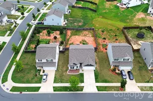 1120 Culver Spring Way, Charlotte, NC 28215 - Photo 37