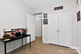 1120 Culver Spring Way, Charlotte, NC 28215 - Photo 23