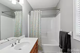 302 Shadecrest Ln, Mills River, NC 28759 - Photo 27
