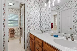 302 Shadecrest Ln, Mills River, NC 28759 - Photo 23
