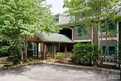 222 Creekside Way #D301, Burnsville, NC 28714 - Photo 1