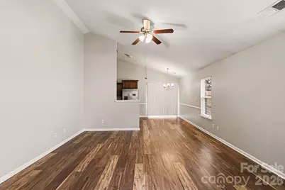 3621 Ernie Drive, Charlotte, NC 28269 - Photo 5