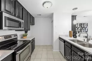 907 Southwest Dr, Davidson, NC 28036 - Photo 5