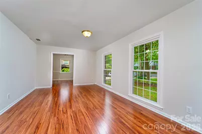 1025 S Magnolia Street, Mooresville, NC 28115 - Photo 3