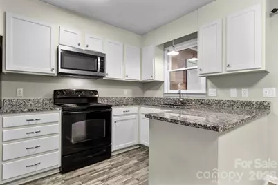 1330 5th Street NE #64, Hickory, NC 28601 - Photo 9