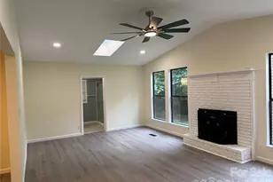 32 Mayfair Dr, Candler, NC 28715 - Photo 15