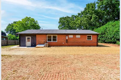 2994 Lutz Boulevard, Newton, NC 28658 - Photo 33