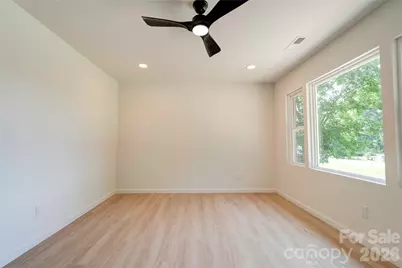 2994 Lutz Boulevard, Newton, NC 28658 - Photo 3