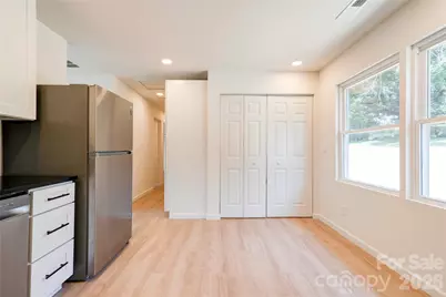 2994 Lutz Boulevard, Newton, NC 28658 - Photo 9