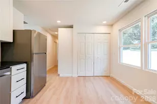 2994 Lutz Blvd, Newton, NC 28658 - Photo 9
