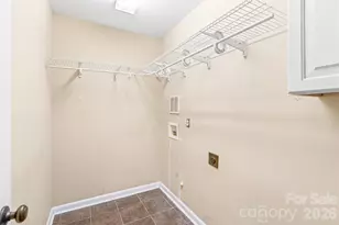 1612 Redcoat Dr, Charlotte, NC 28211 - Photo 25