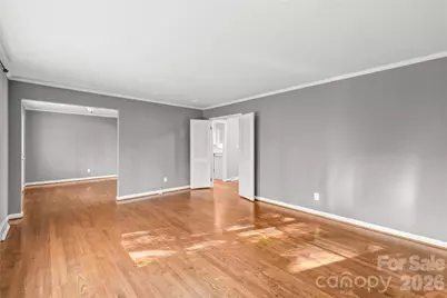 1612 Redcoat Drive, Charlotte, NC 28211 - Photo 9