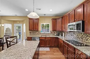 13309 Rebecca Run Dr, Charlotte, NC 28269 - Photo 15