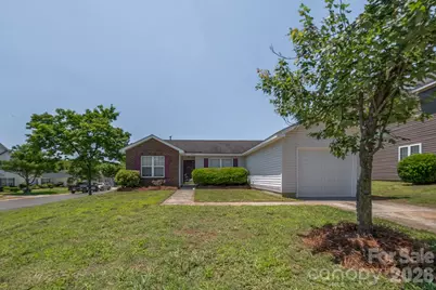 3003 Fairglen Road, Charlotte, NC 28269 - Photo 1