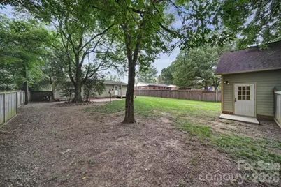 2715 Springway Drive, Charlotte, NC 28205 - Photo 23