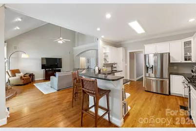 305 Forbes Court, Lake Wylie, SC 29710 - Photo 13