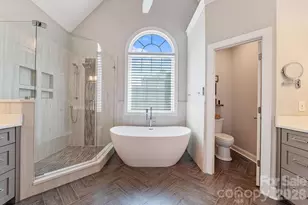 305 Forbes Ct, Lake Wylie, SC 29710 - Photo 19