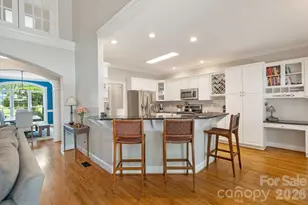 305 Forbes Ct, Lake Wylie, SC 29710 - Photo 11