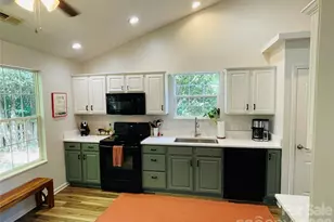 50 Stonebridge Dr, Asheville, NC 28805 - Photo 5
