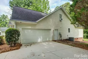 1527 Lavington Ct, Gastonia, NC 28056 - Photo 31