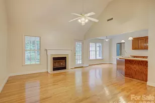 1527 Lavington Ct, Gastonia, NC 28056 - Photo 7